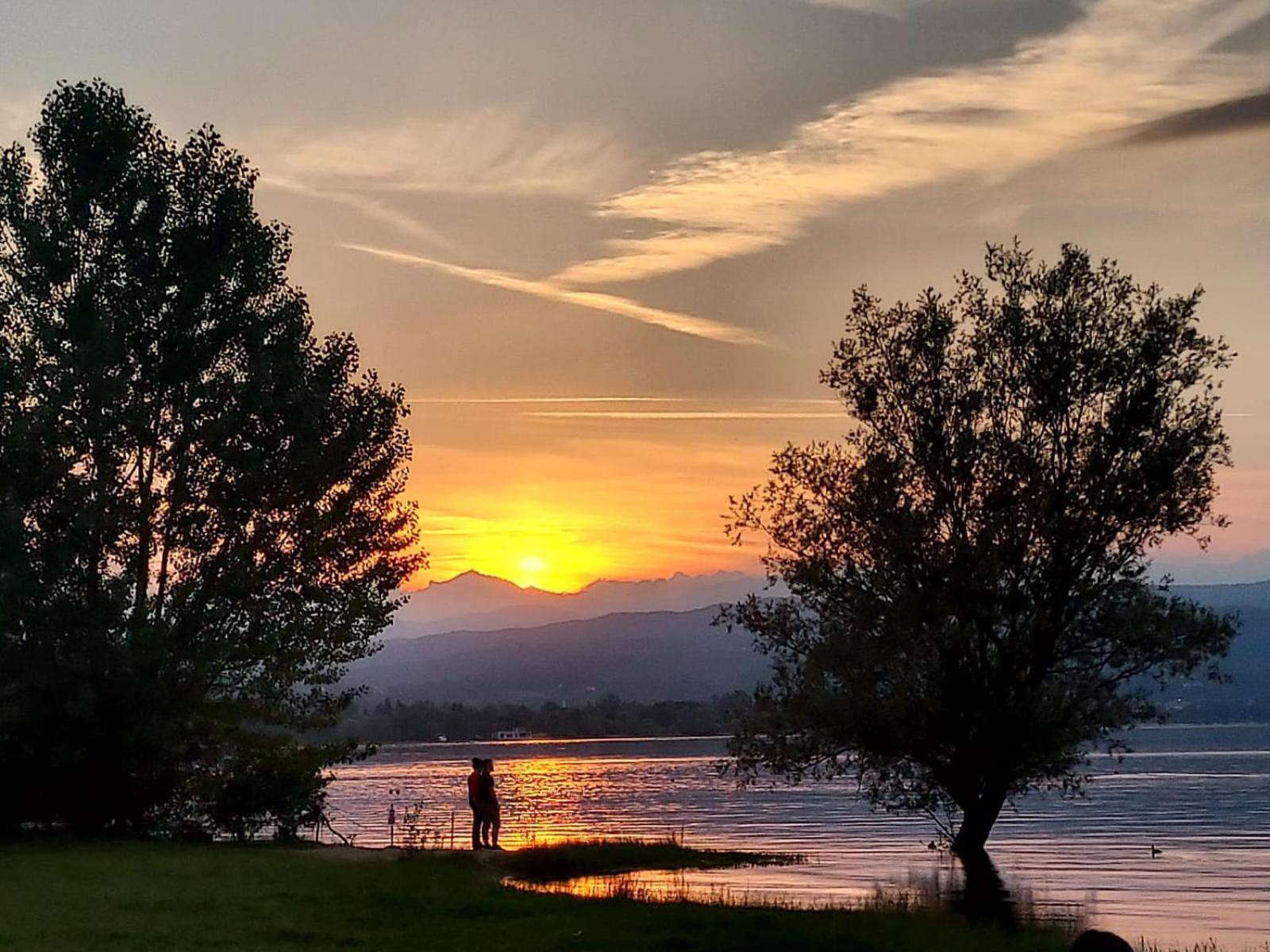 Appartamento Sul Lago Maggiore Castelletto sopra Ticino Exterior foto